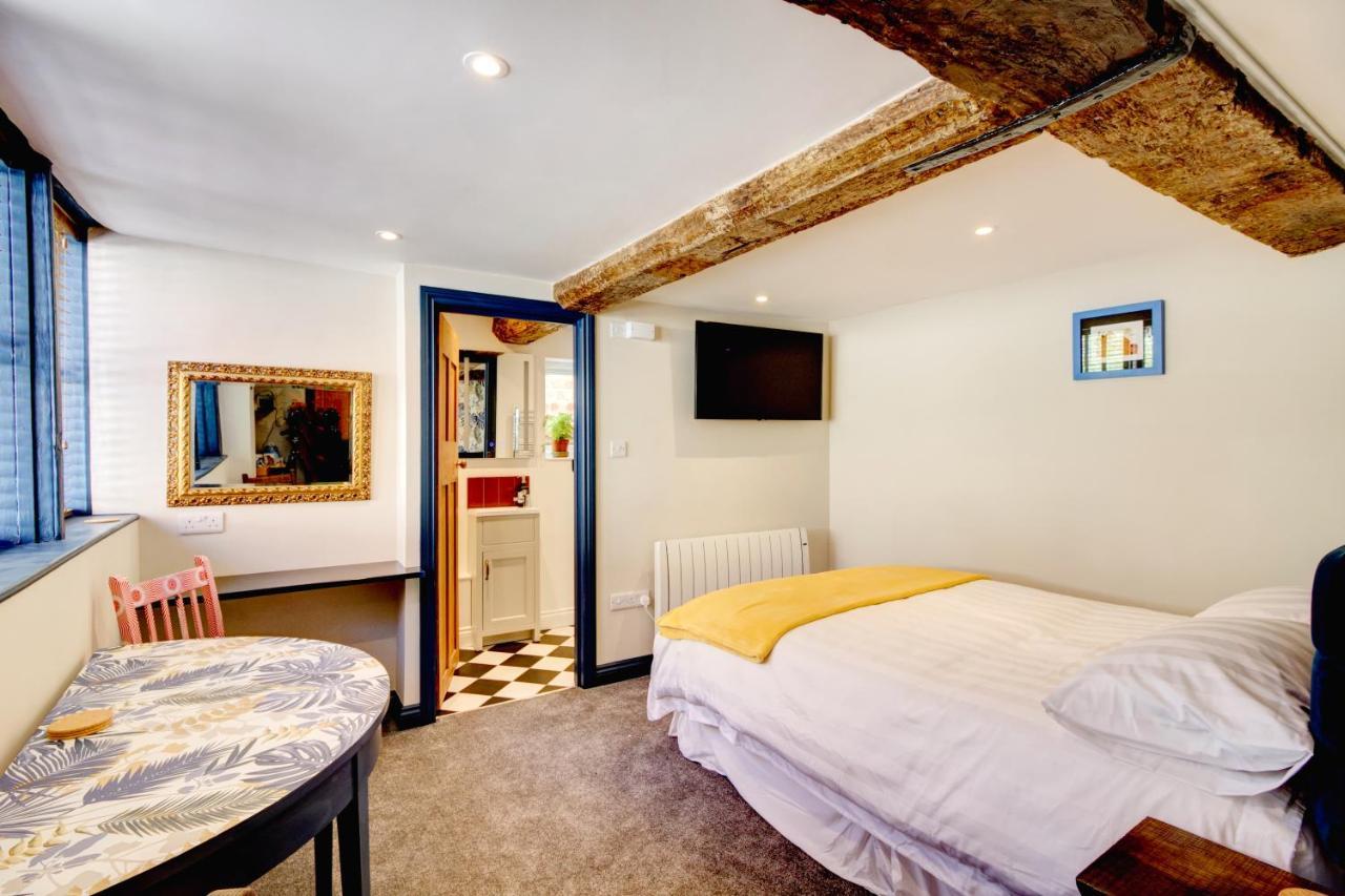 Green Parrot House Bed & Breakfast Devizes Exterior photo