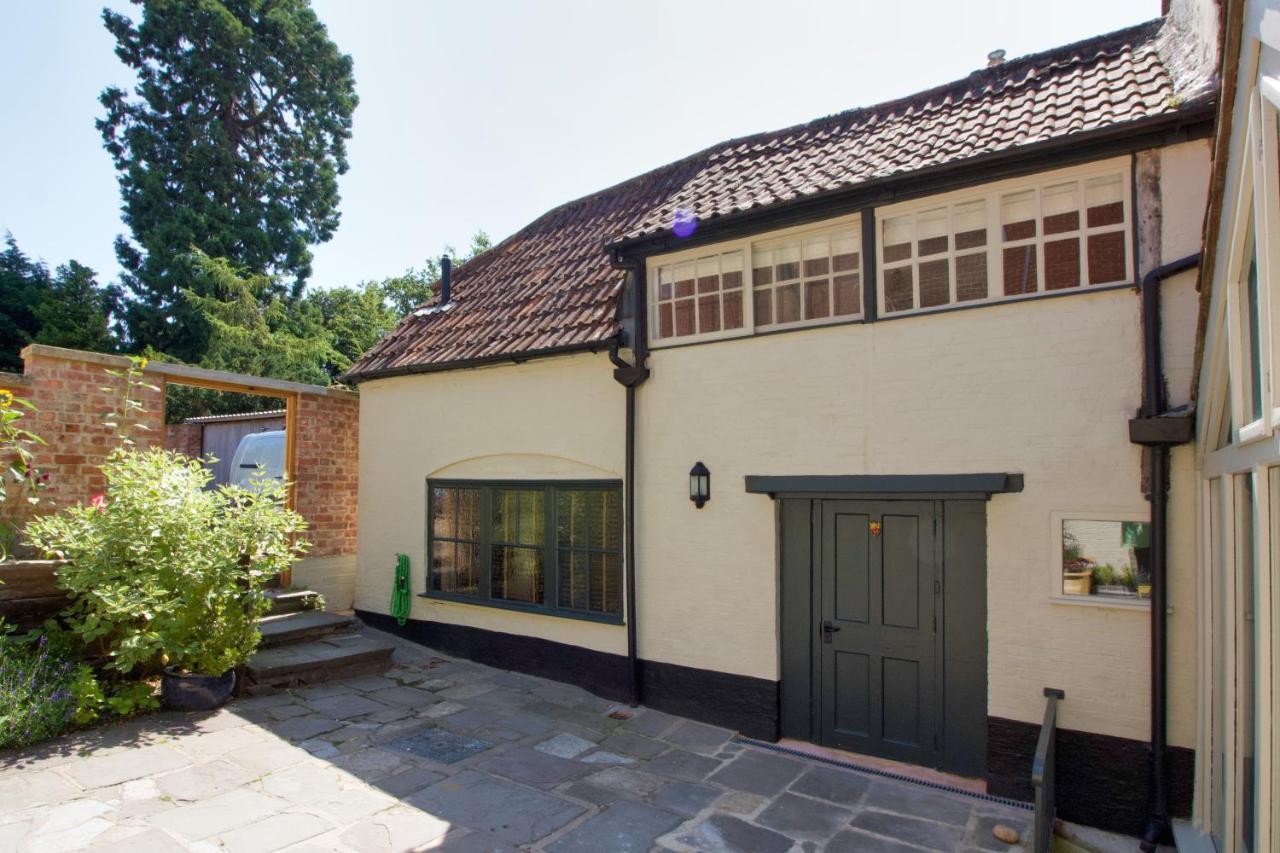Green Parrot House Bed & Breakfast Devizes Exterior photo